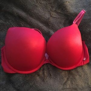 Victoria’s Secret bra